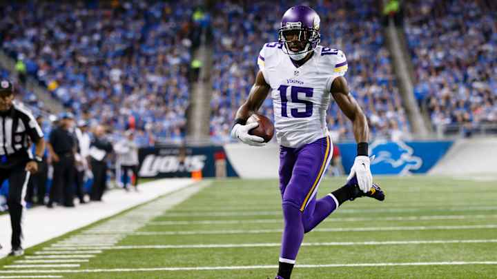 Veteran linemen Linkenbach, McClendon sign with Dolphins