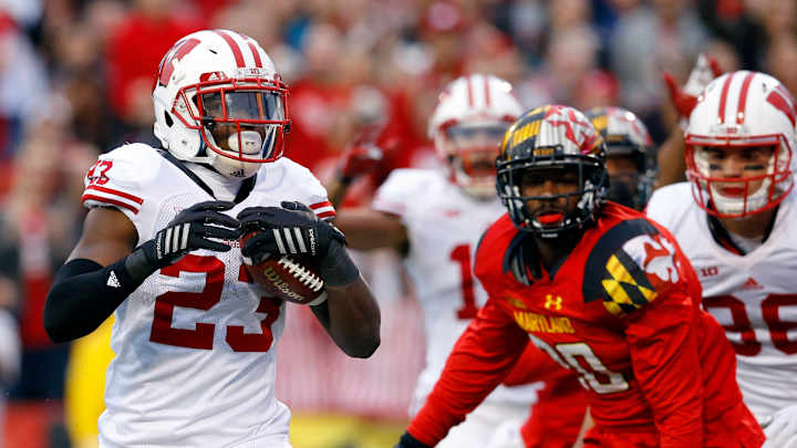 Wisconsin tops Maryland 31-24 for 5th straight victory Wisconsin tops Maryland 31-24 for 5th straight victory