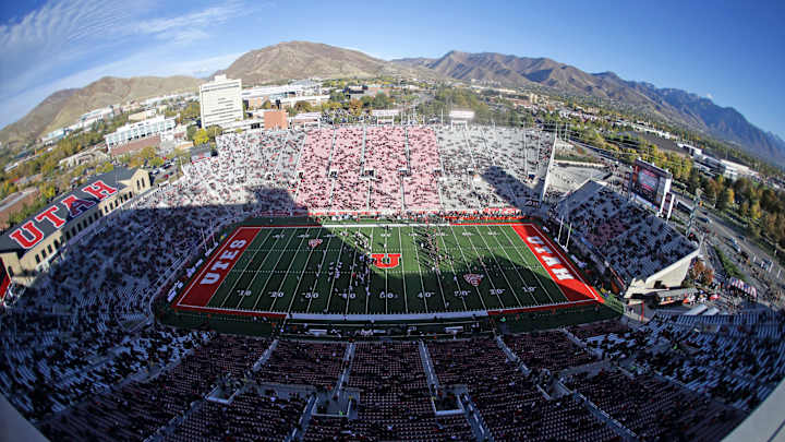 No. 13 Utah cruises past Oregon State 27-12 No. 13 Utah cruises past Oregon State 27-12