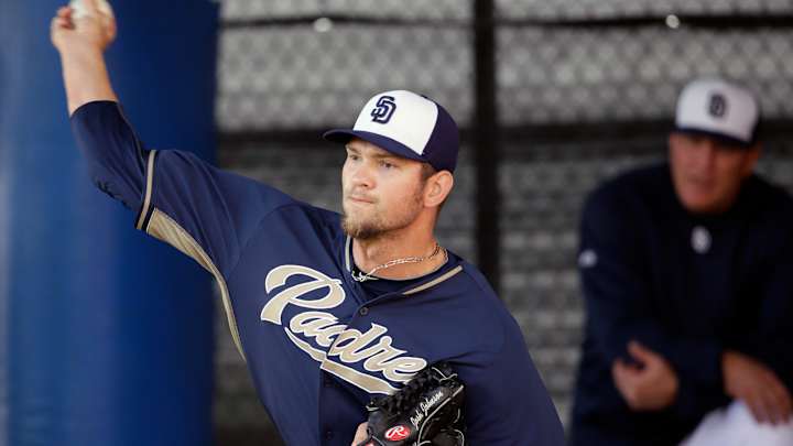 Padres RHP Josh Johnson needs 3rd Tommy John surgery
