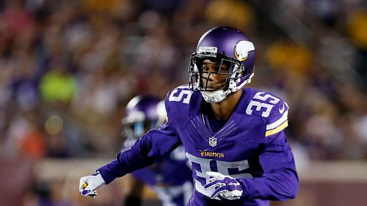 Vikings keep Heinicke as No. 3 QB, Sherels again as CB, PR