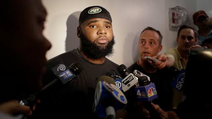 Jets DE Sheldon Richardson arrested for allegedly driving 143 mph