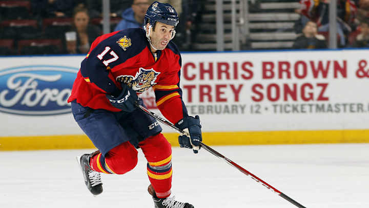 Watch: Bolland, MacKenzie combine for flashy Panthers goal vs. Jets