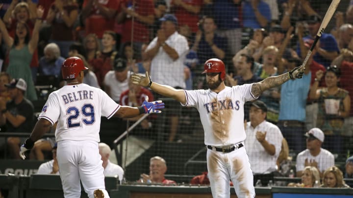 AL West-leading Rangers win again, 6-2 over Tigers