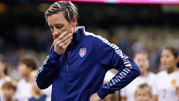 Wambach's 'foreign' player remark sparks Donovan, Diskerud reaction