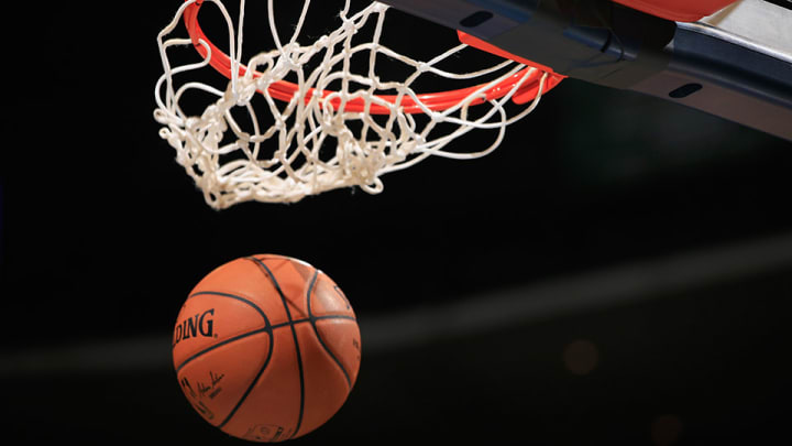 Twitter data: Knicks would win the Atlantic based on mentions