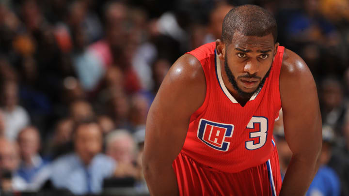 Clippers PG Chris Paul leaves game with strained right groin