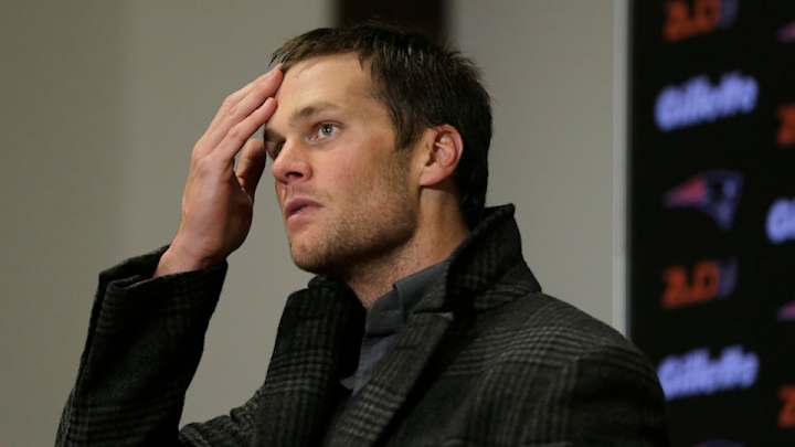 Watch: Tom Brady scares his kids while wearing a turkey costume