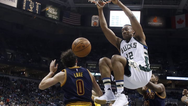 Bucks forward Jabari Parker (foot) out indefinitely with sprain