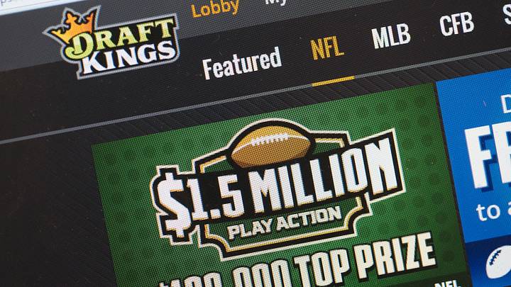 DraftKings, FanDuel declared illegal gambling in Illinois