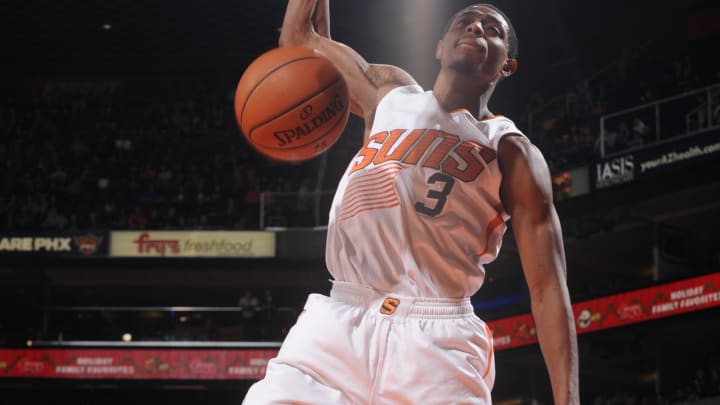 Knight's 25 points lead Suns over Timberwolves 108-101