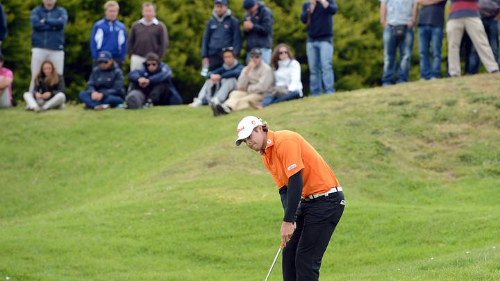 Uihlein shoots 68 in gusty conditions to lead in Shenzhen