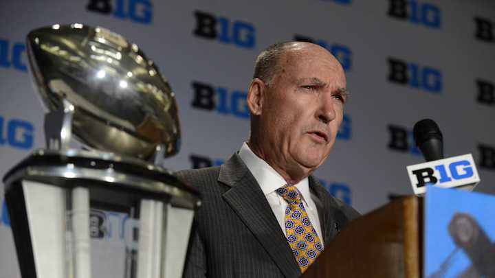 Big Ten touts plan for tougher schedules as playoff push