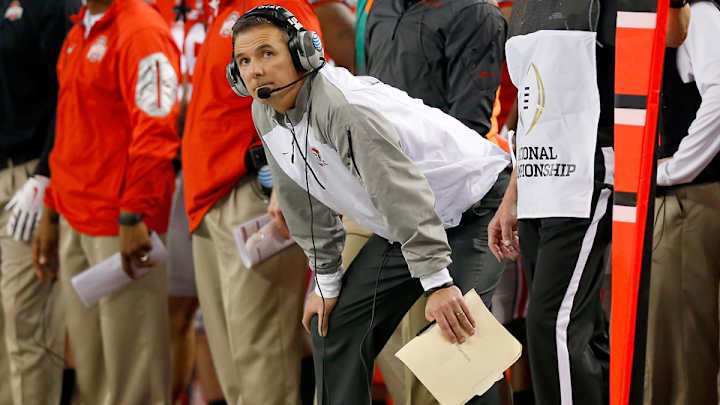 Urban Meyer misspells fan's name in autograph, wife apologizes