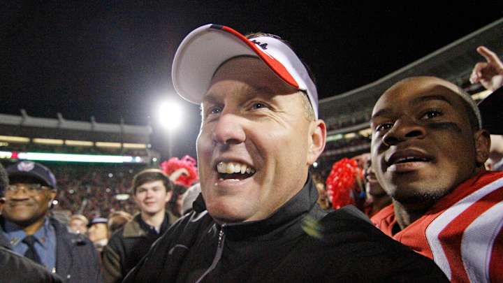 Mississippi coach Hugh Freeze supports changing state flag