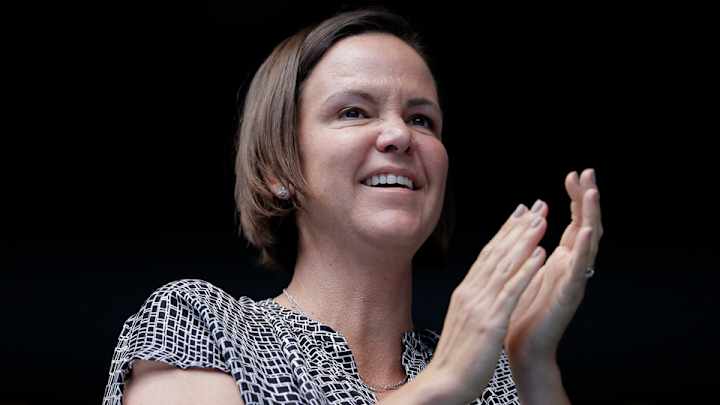 SI Tennis Podcast: Lindsay Davenport talks coaching, Wimbledon and more SI Tennis Podcast: Lindsay Davenport talks coaching, Wimbledon and more