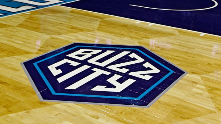 Hornets unveil new alternate uniforms