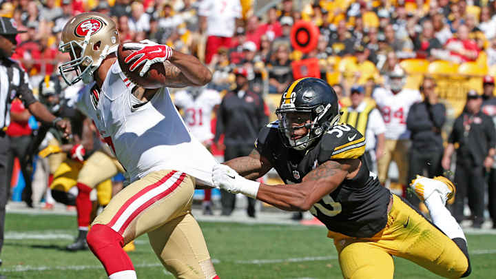 Kaepernick insists 49ers want him to "be myself this year"