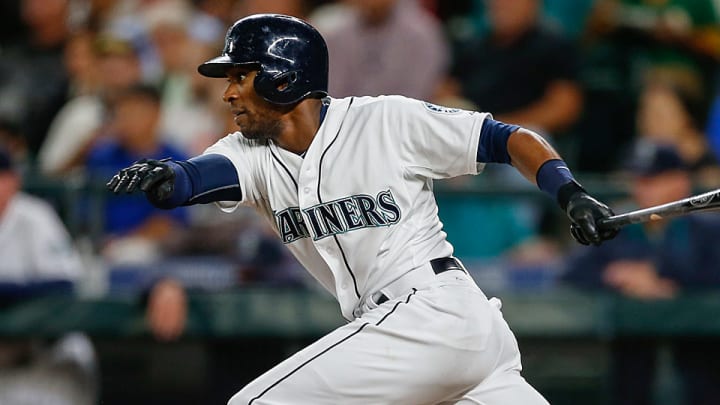 Mariners trade outfielder Austin Jackson to Cubs