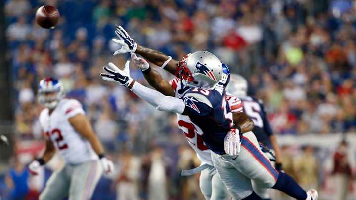 Veteran WR Reggie Wayne among 11 players cut by Patriots