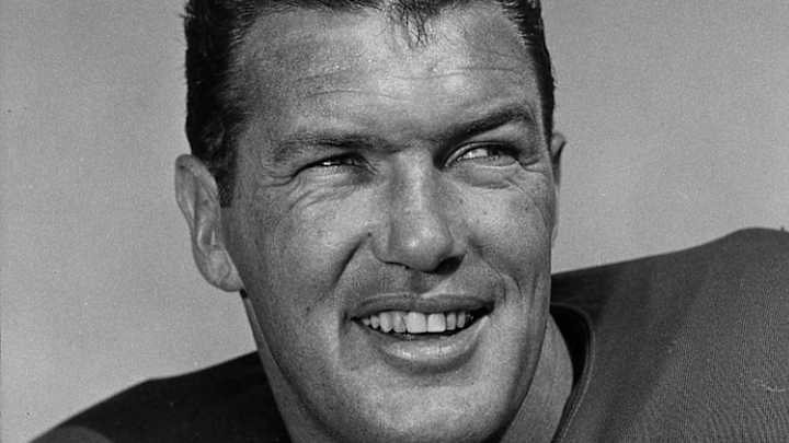 Hall of Famer Bob St. Clair dies at 84