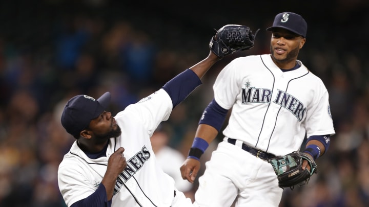 Happ, Mariners hold off Astros 3-2 Happ, Mariners hold off Astros 3-2