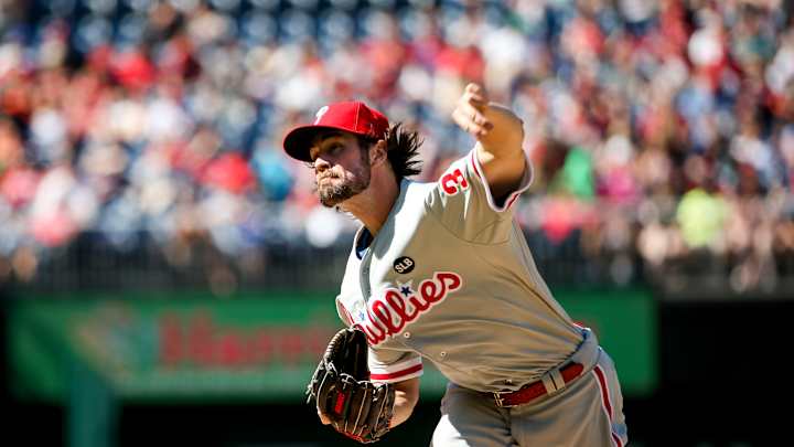 Hamels excels, Strasburg hit hard, Phils stop streaking Nats