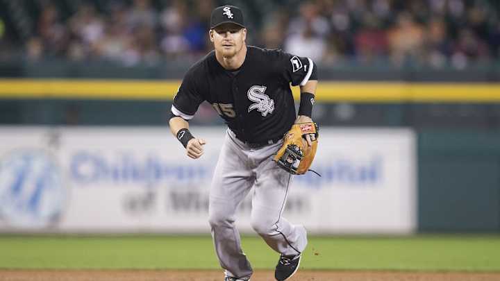 Report: Braves sign 3B Gordon Beckham to one-year deal