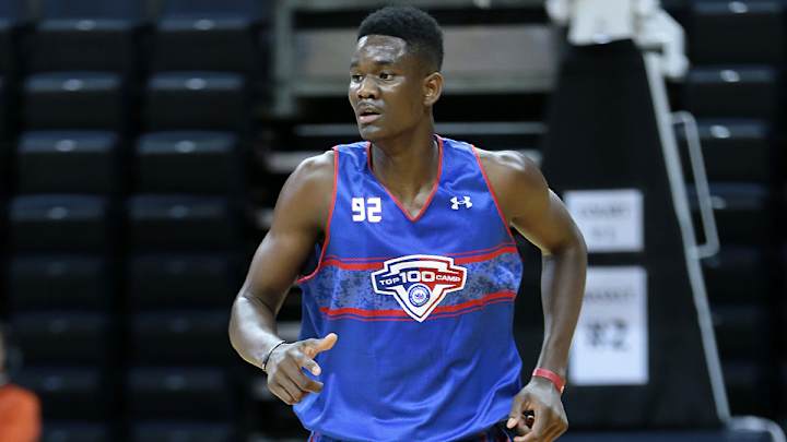 Inside DeAndre Ayton's rise from the Bahamas to 2017's No. 1 prospect