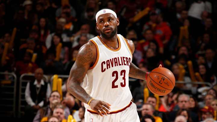 Forbes: LeBron James, Kevin Durant highest-earning NBA players