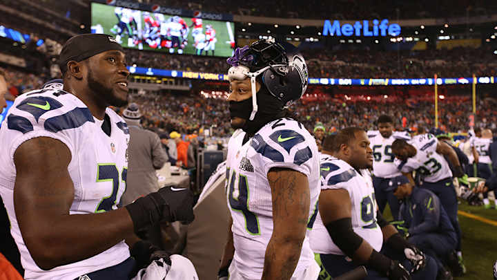 Marshawn supports Kam Chancellor’s holdout by wearing his jersey