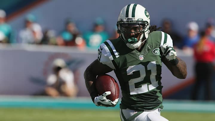 Court drops gun charge against RB Chris Johnson