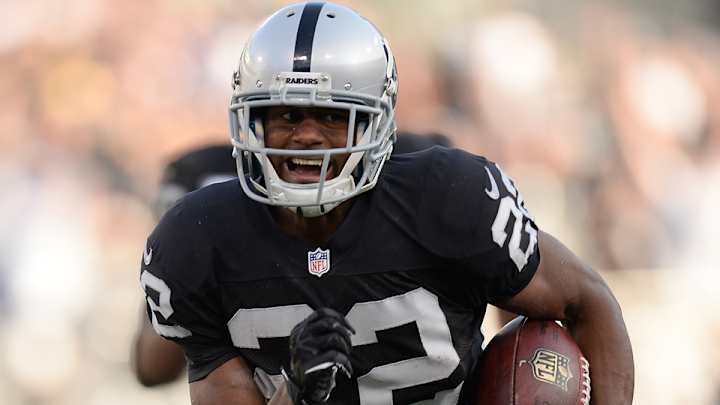 Raiders shift Taiwan Jones from defense to offense