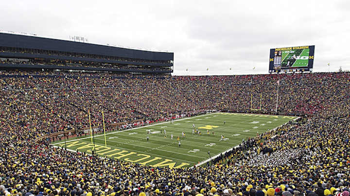Three-star defensive tackle Jordan Elliott commits to Michigan Three-star defensive tackle Jordan Elliott commits to Michigan