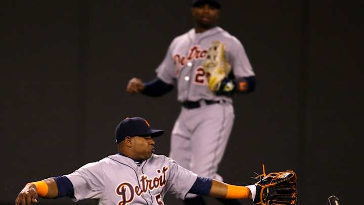 Royals best tough AL Central rival Tigers 8-1