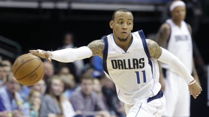 Mavericks guard Monta Ellis injures calf against Spurs