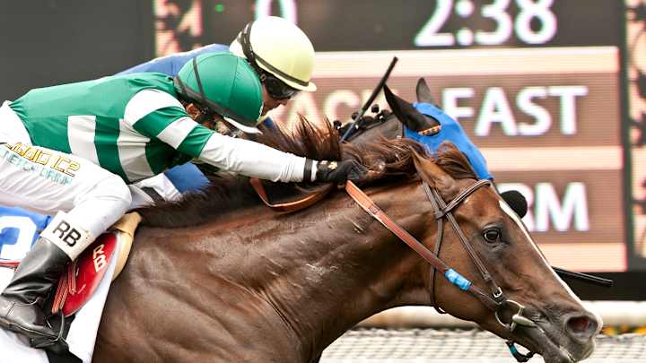 Talco wins Shoemaker Mile by half-length at Santa Anita