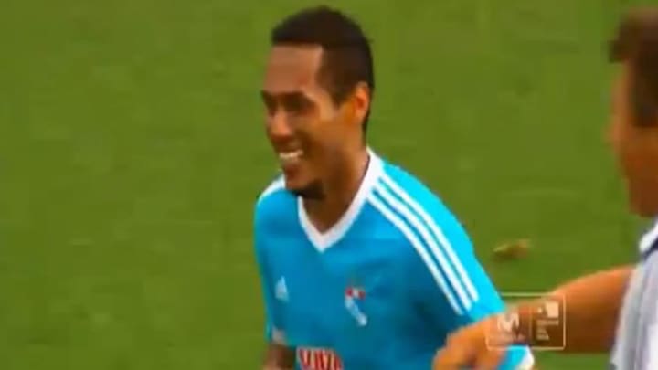 This Peruvian soccer player scored an insane goal off a corner kick