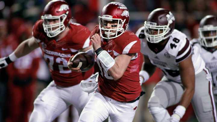 Late block helps Mississippi State hold off Arkansas 51-50