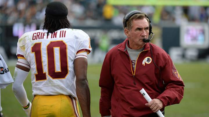 Robert Griffin III says he never asked Shanahan to change Redskins offense