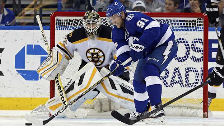 New teams rising to fill NHL's growing power vacuum