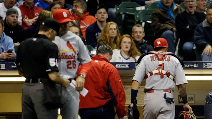 Injured knee keeps Cardinals' Molina sidelined vs Brewers Injured knee keeps Cardinals' Molina sidelined vs Brewers