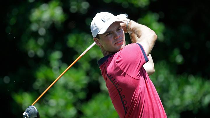 Dubuisson in 3-way tie for lead at French Open halfway stage