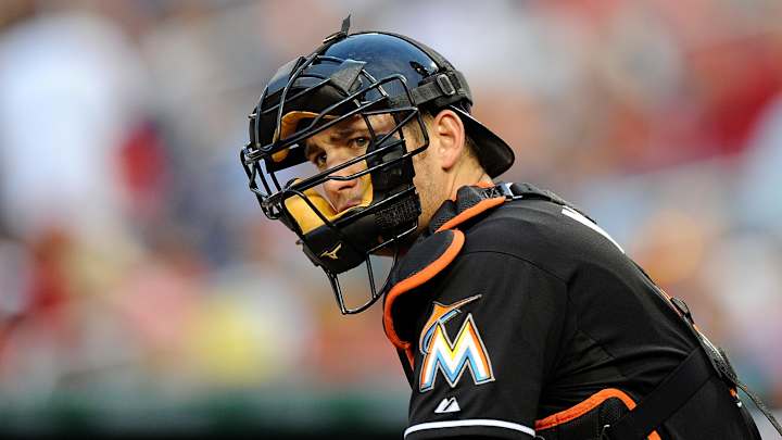 Marlins' Jeff Mathis, Don Kelly fracture fingers Sunday