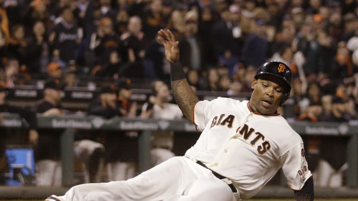 Giants decline 2016 contract options on OFs Aoki, Byrd