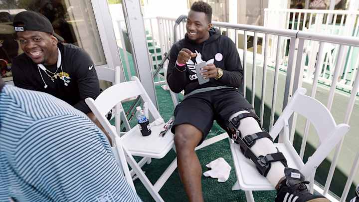 Injured Jaguars rookie Fowler signs 4-year, $23.5M contract Injured Jaguars rookie Fowler signs 4-year, $23.5M contract