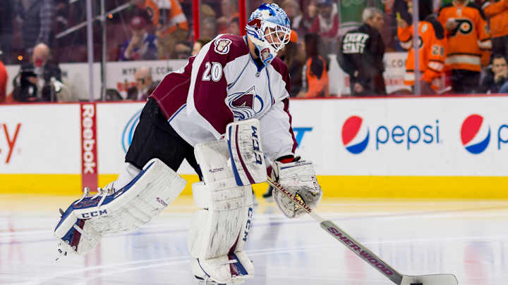 Avs goalie Reto Berra scores during AHL stint, celebrates accordingly