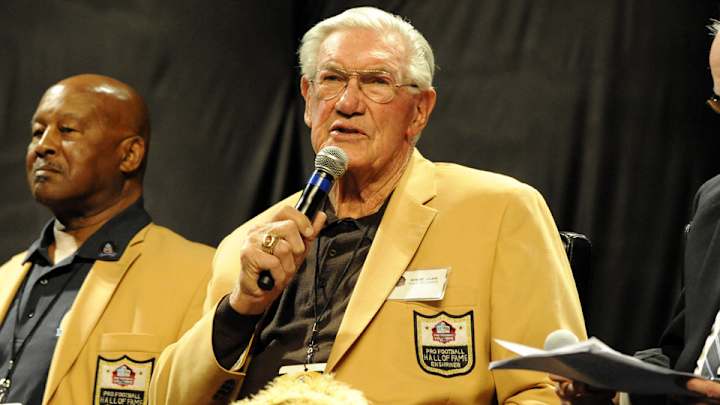 Hall of Fame 49ers tackle Bob St. Clair dies at 84