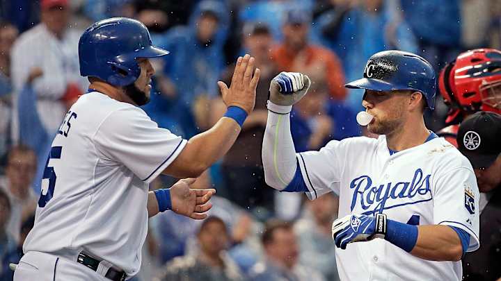 Gordon, Volquez lead KC over Cards in rain-shortened game