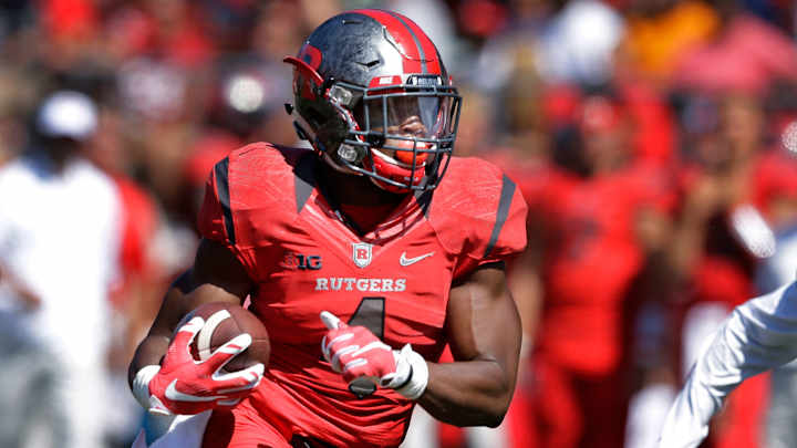Mother of suspended Rutgers WR Leonte Carroo charged with assault